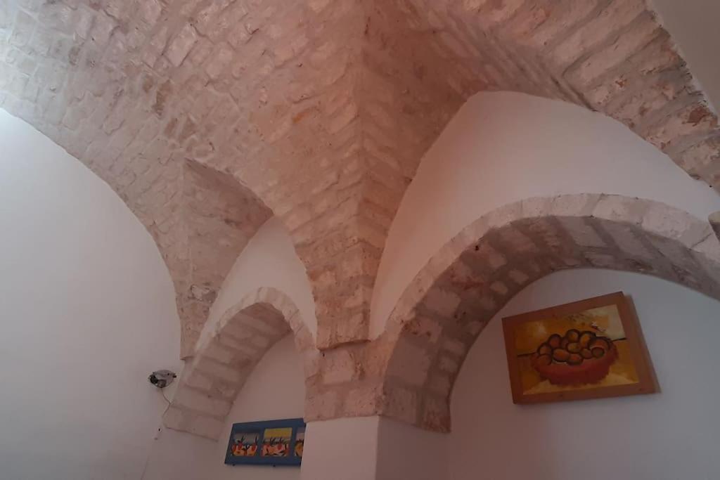 Dimora Lavinia Casa Vacanze Centro Storico 오스투니 외부 사진