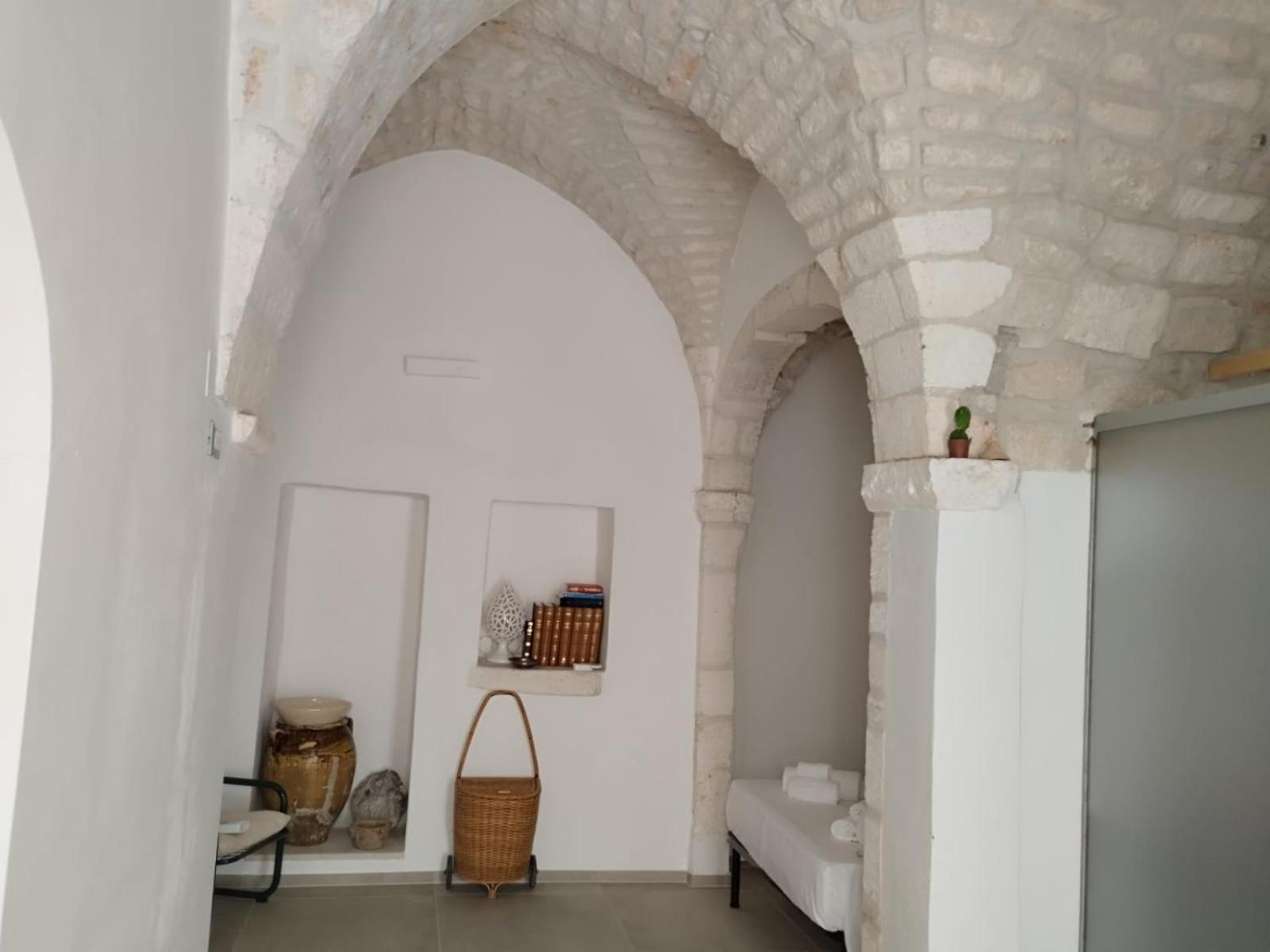 Dimora Lavinia Casa Vacanze Centro Storico 오스투니 외부 사진