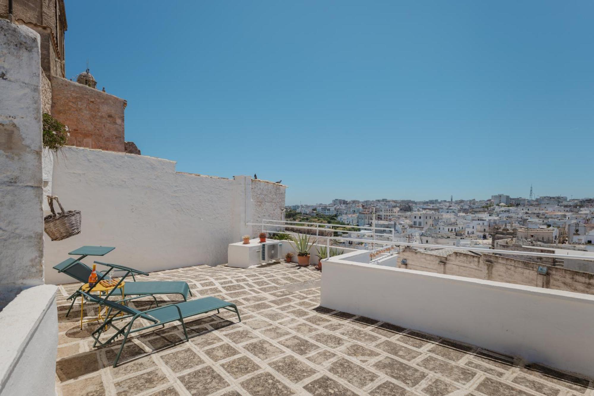 Dimora Lavinia Casa Vacanze Centro Storico 오스투니 외부 사진