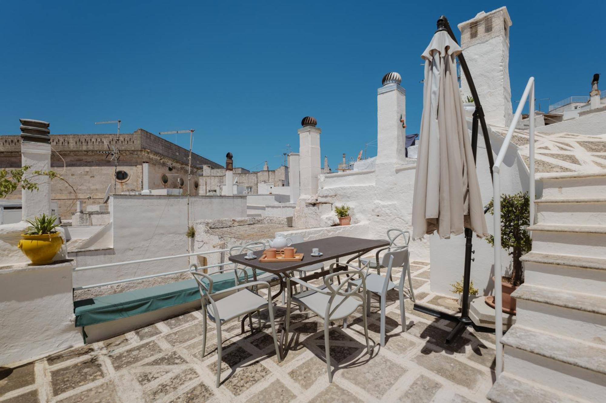 Dimora Lavinia Casa Vacanze Centro Storico 오스투니 외부 사진