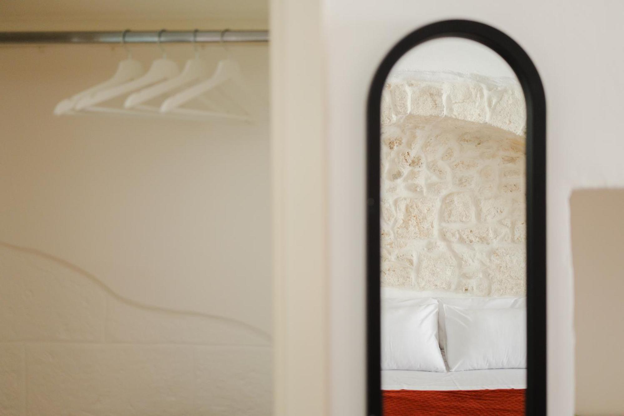 Dimora Lavinia Casa Vacanze Centro Storico 오스투니 외부 사진
