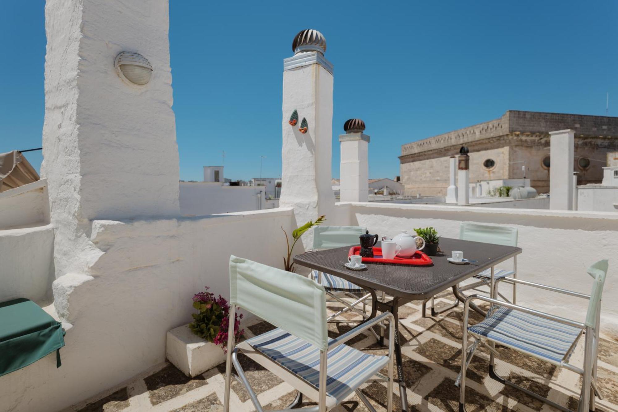 Dimora Lavinia Casa Vacanze Centro Storico 오스투니 외부 사진